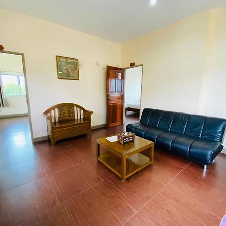 Baan Suan Khun Yaiy Hotel Ban Wang Takhrai Exterior foto