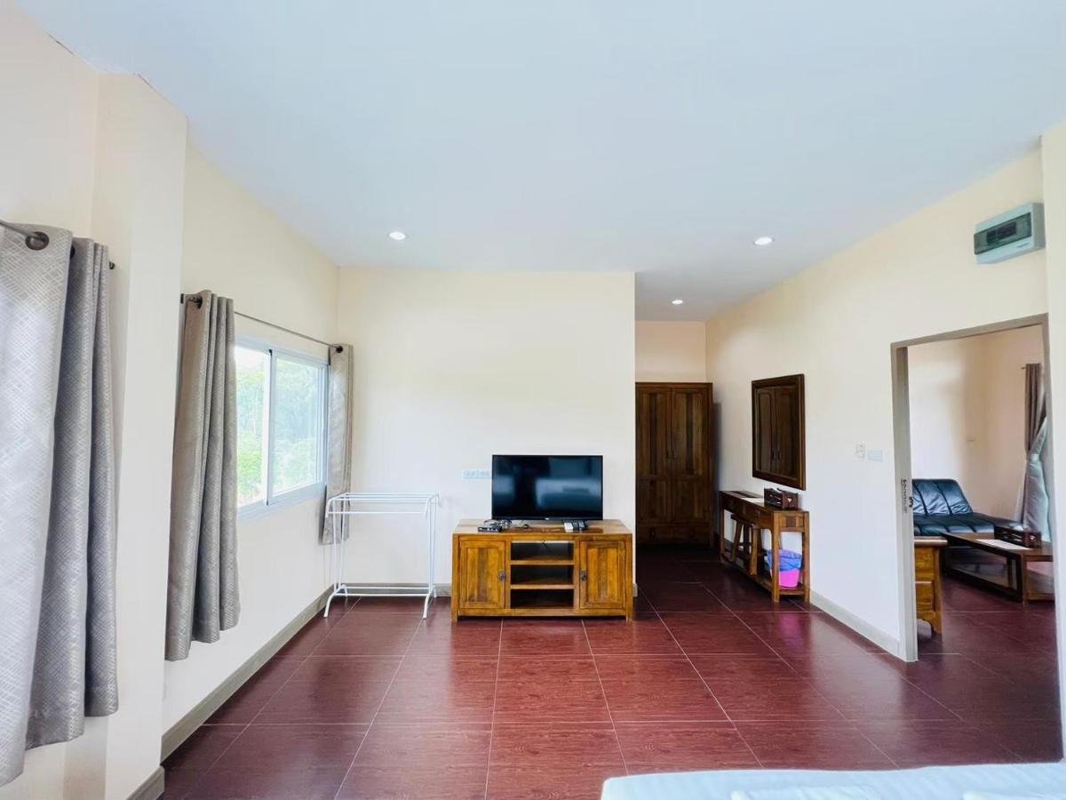 Baan Suan Khun Yaiy Hotel Ban Wang Takhrai Exterior foto